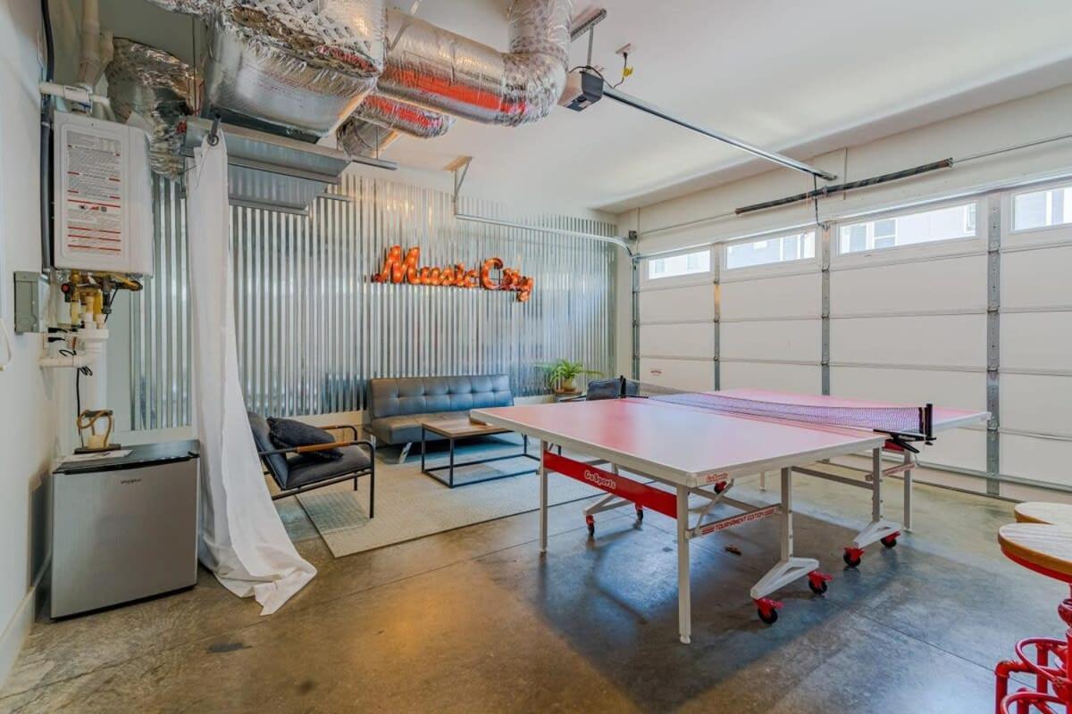 Carrie Underwood'S East Side Rooftop Game Room Nashville Dış mekan fotoğraf