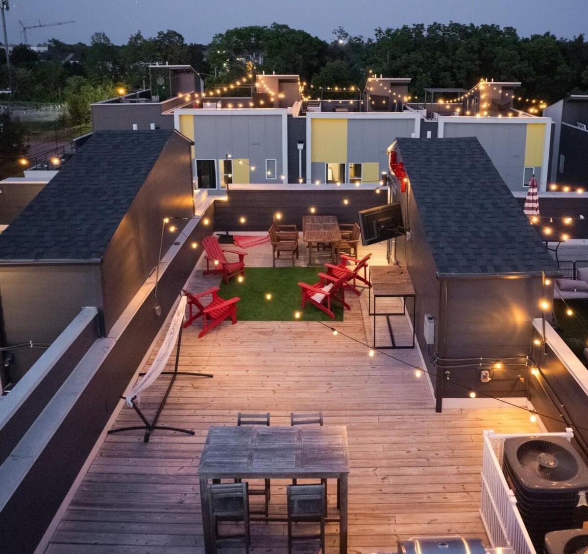 Carrie Underwood'S East Side Rooftop Game Room Nashville Dış mekan fotoğraf